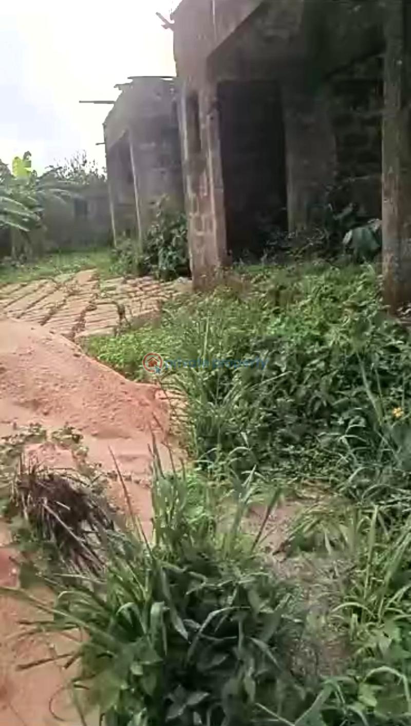 Bungalow For Sale Ogheghe Community After Sapele Rd Bypass,back Of Divine School Benin Edo - 1
