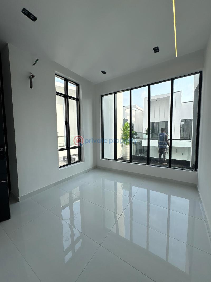 5 bedroom Detached Duplex For Sale Orchid Road Lekki Lagos Lekki Expressway Lagos - 16