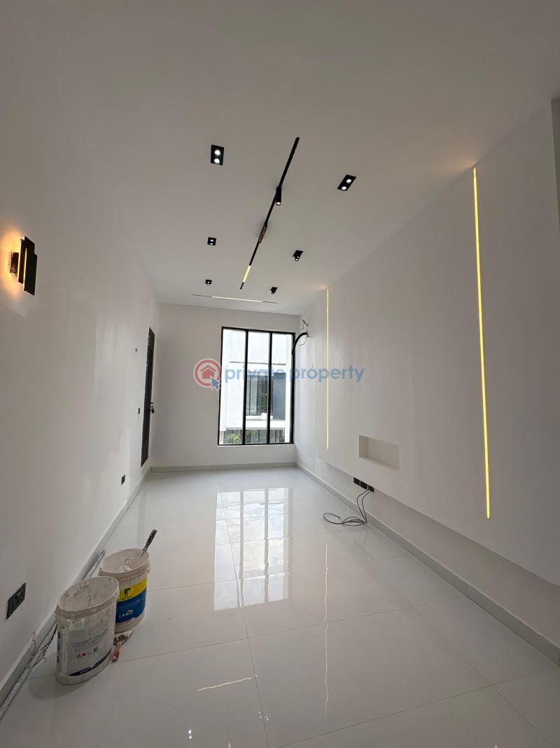 5 bedroom Detached Duplex For Sale Orchid Road Lekki Lagos Lekki Expressway Lagos - 5