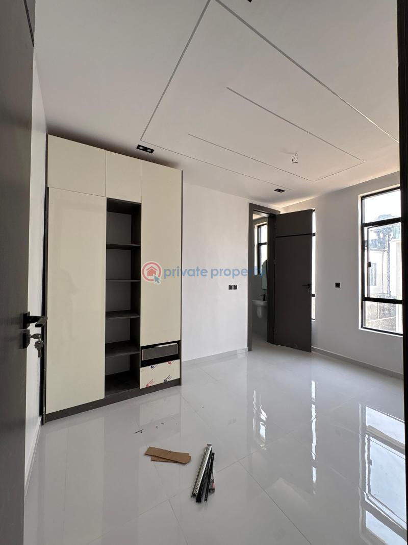 5 bedroom Detached Duplex For Sale Chevron Drive Lekki Lagos - 11