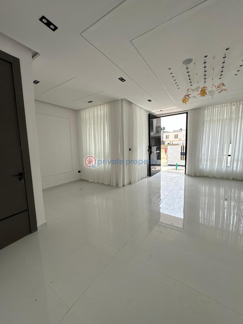 5 bedroom Detached Duplex For Sale Chevron Drive Lekki Lagos - 3