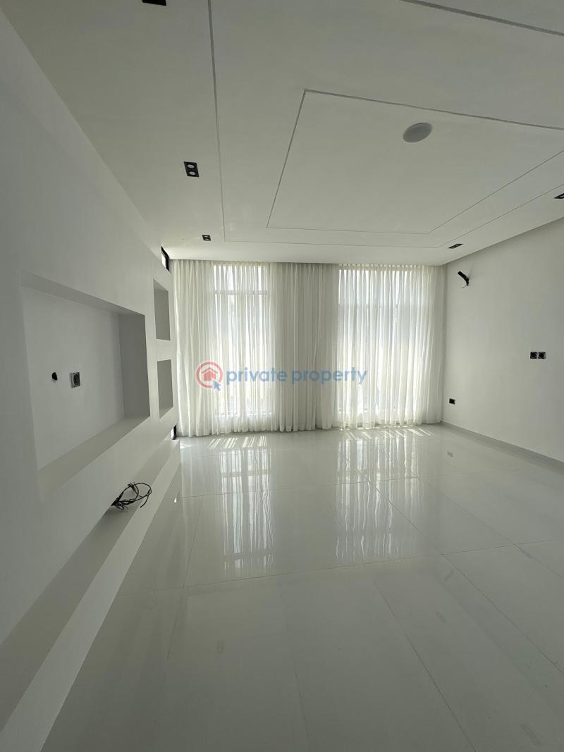 5 bedroom Detached Duplex For Sale Chevron Drive Lekki Lagos - 2