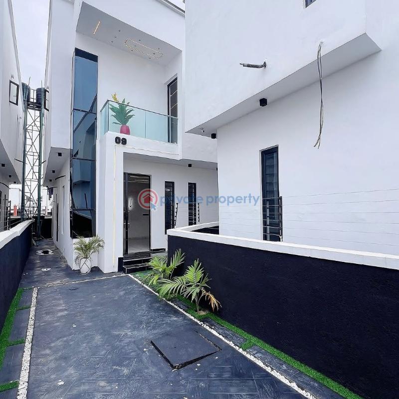 4 bedroom Detached Duplex For Sale Ikota Lekki Lagos - 0