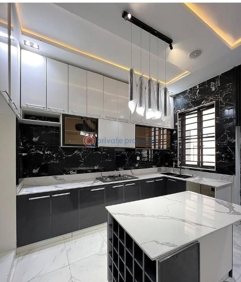 4 bedroom Detached Duplex For Sale Ikota Lekki Lagos - 3