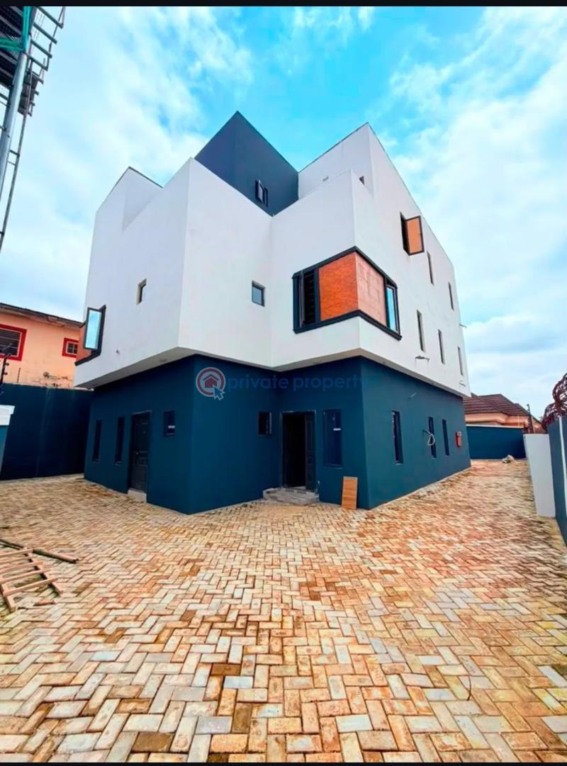 4 bedroom Semi detached Duplex For Sale Mende Maryland Lagos - 1