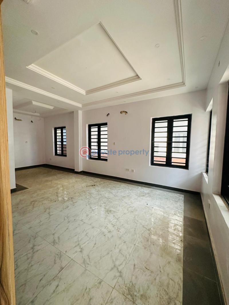 4 bedroom Semi detached Duplex For Sale Maryland Lagos - 3