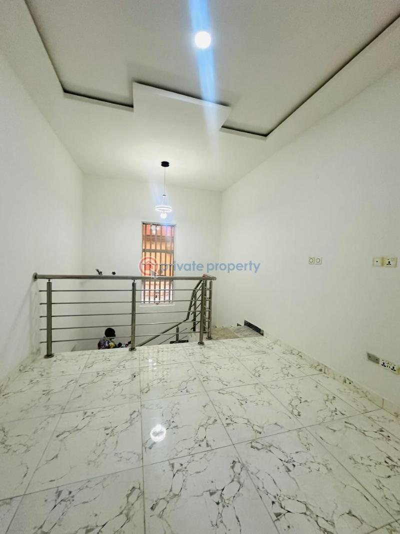 4 bedroom Semi detached Duplex For Sale Maryland Lagos - 14