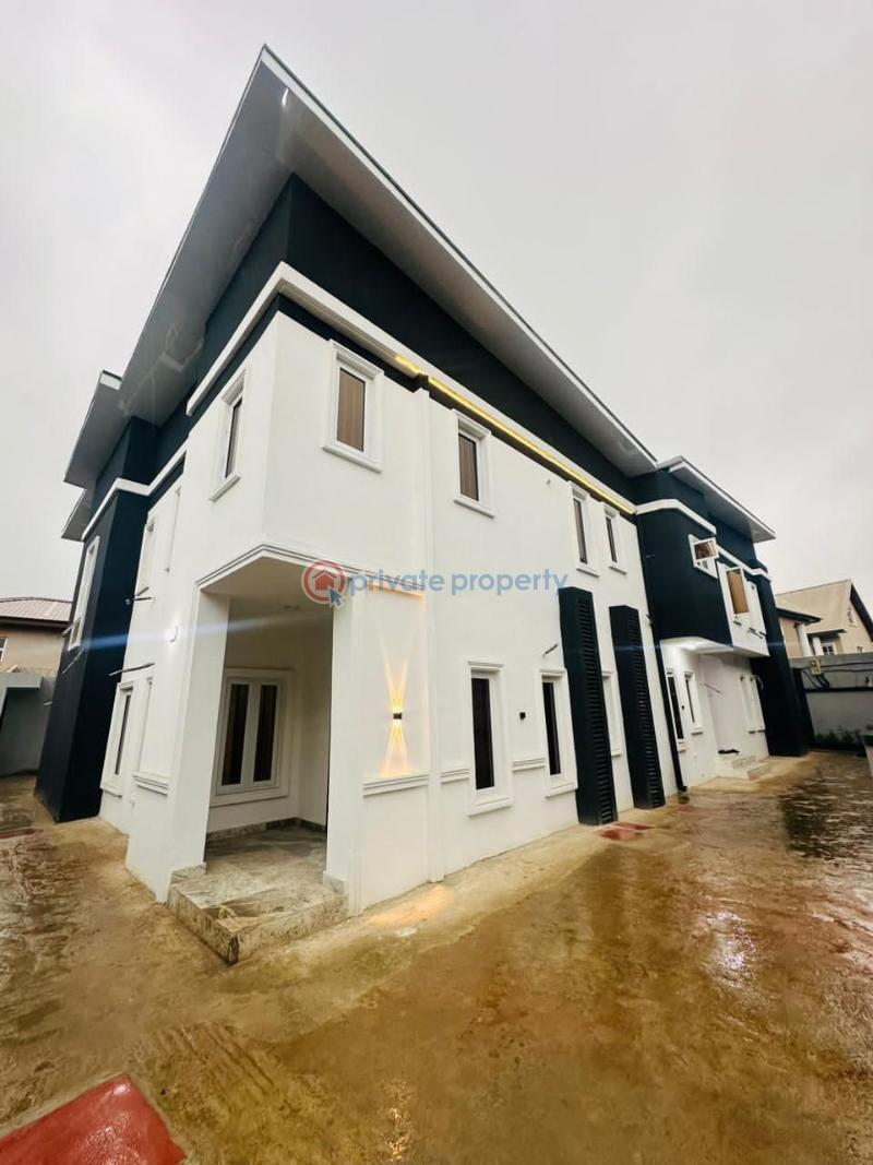 4 bedroom Semi detached Duplex For Sale Maryland Lagos - 1