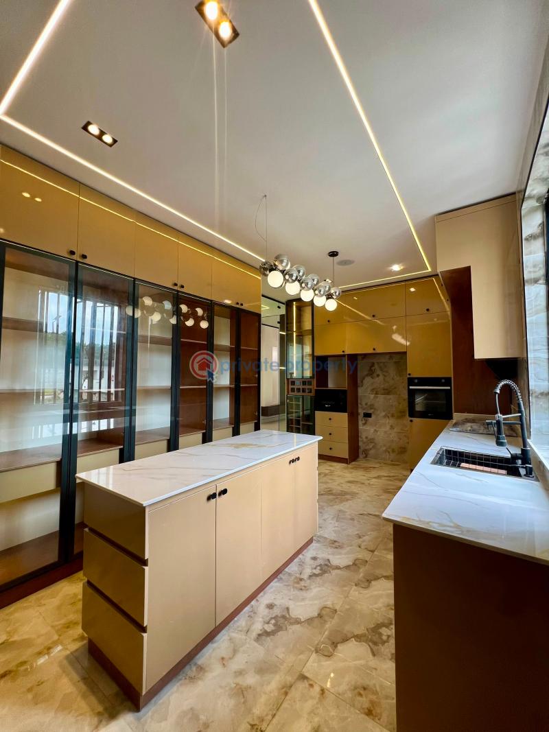 5 bedroom Detached Duplex For Sale Chevron Drive Lekki Lagos - 8