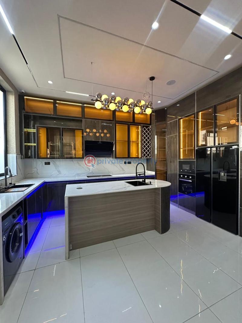 5 bedroom Detached Duplex For Sale 2nd Toll Gate Lekki Expressway Lagos - 16