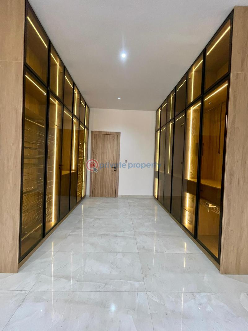 5 bedroom Detached Duplex For Sale Osapa Lekki Lagos - 11