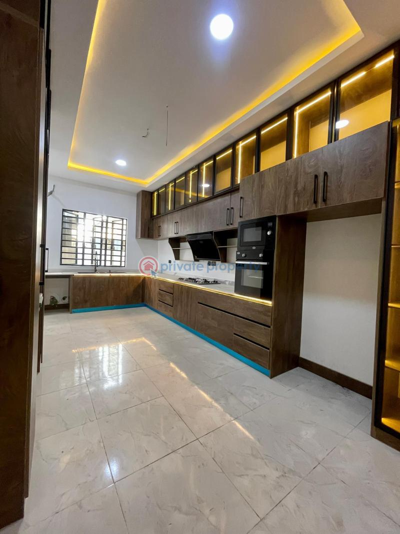 5 bedroom Detached Duplex For Sale Osapa Lekki Lagos - 5