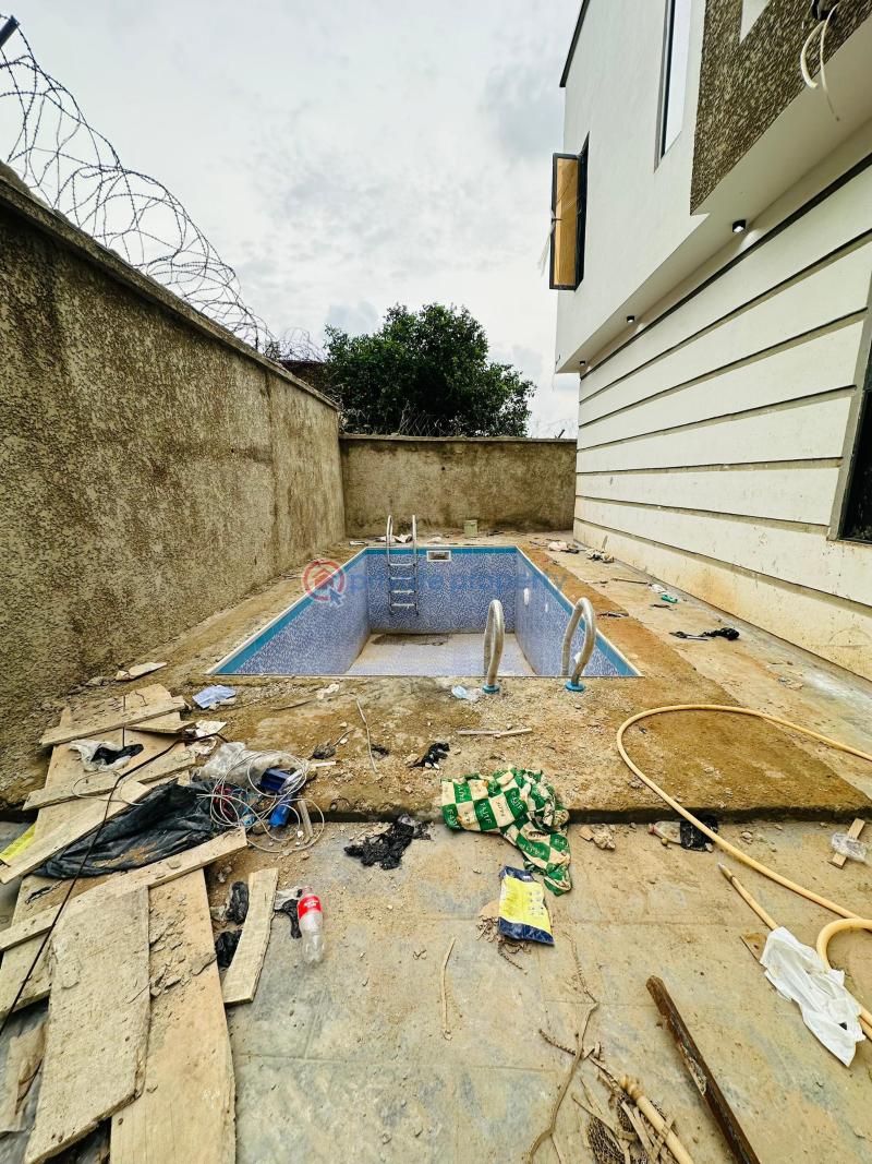 4 bedroom Detached Duplex For Sale Omole Phase 2 Ojodu Lagos - 8