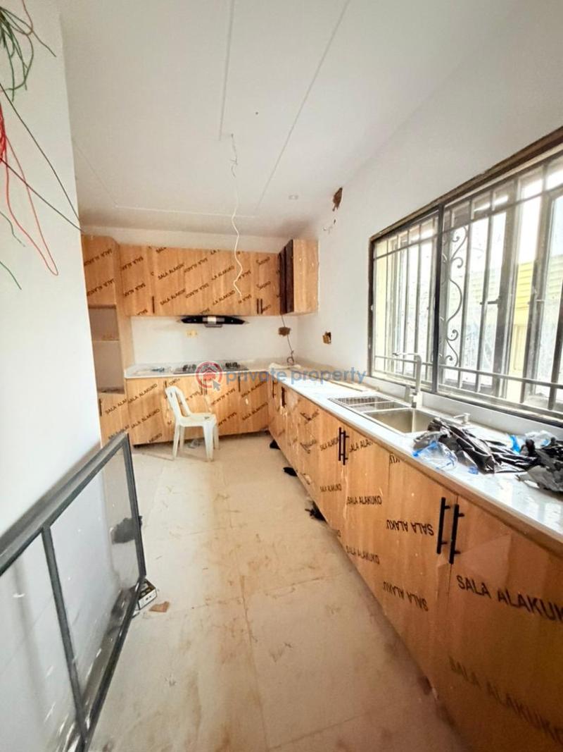 4 bedroom Detached Duplex For Sale Adeniyi Jones Ikeja Lagos - 5