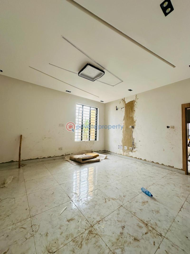 4 bedroom Detached Duplex For Sale Omole Phase 2 Ojodu Lagos - 3