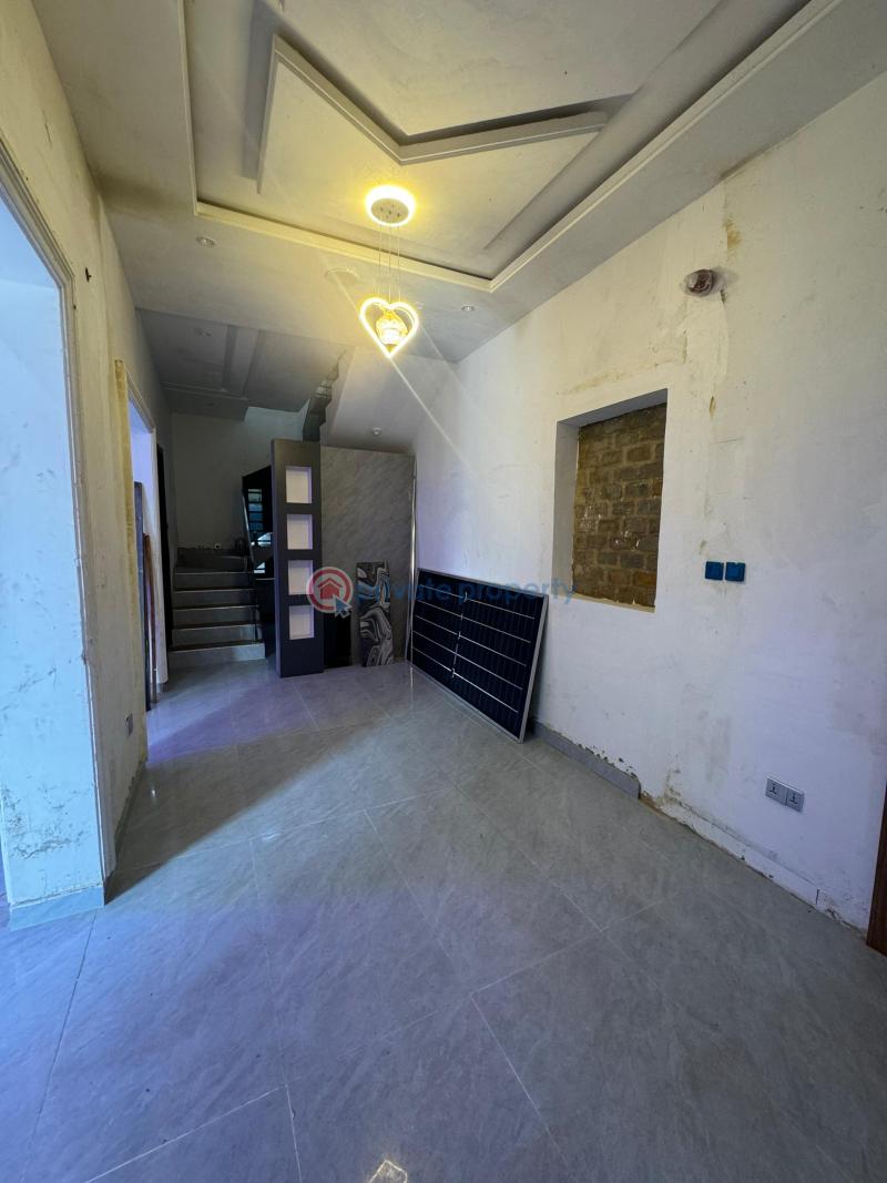 5 bedroom Detached Duplex For Sale Gbagada Lagos - 4