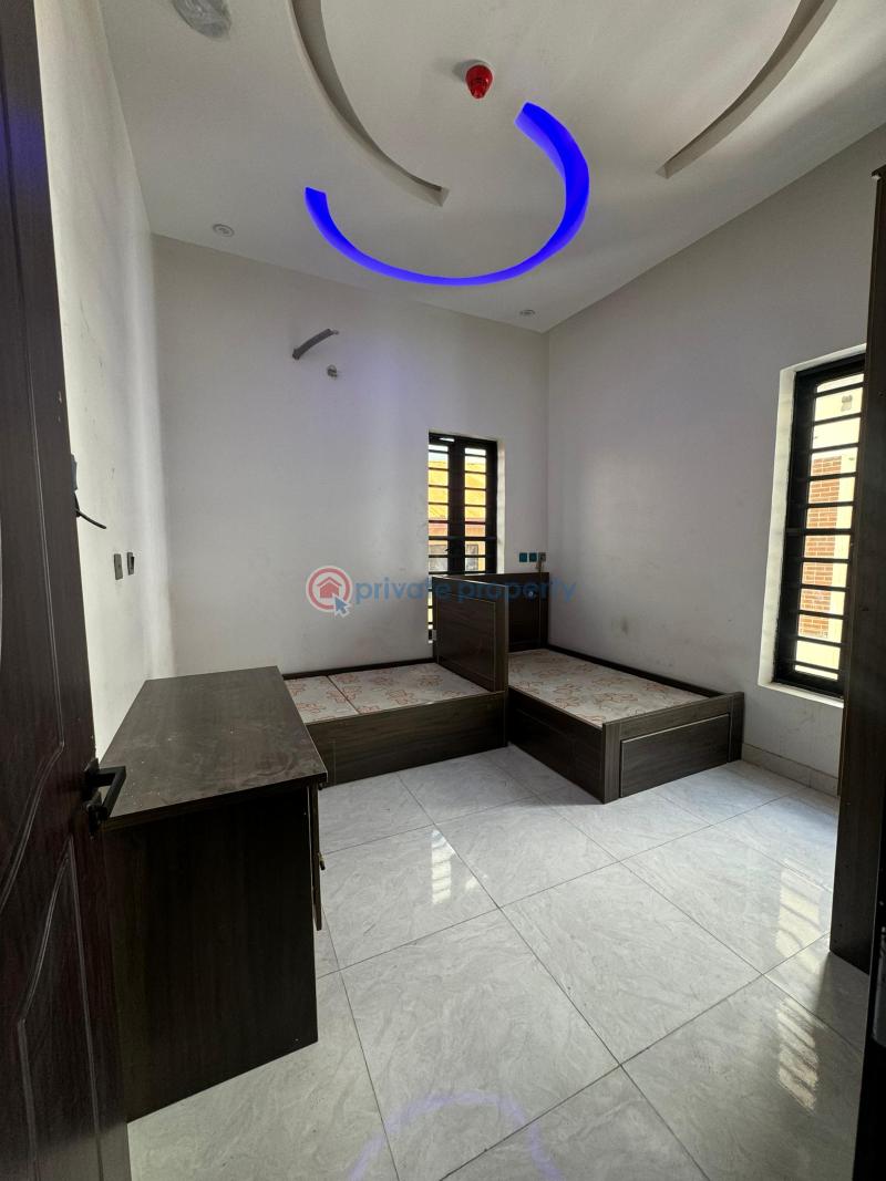 5 bedroom Detached Duplex For Sale Gbagada Lagos - 5