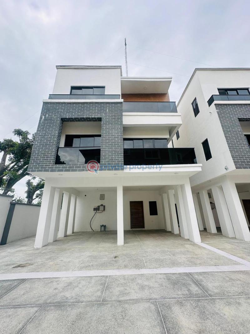 4 bedroom Detached Duplex For Sale Magodo Gra Magodo Kosofe/Ikosi Lagos - 1