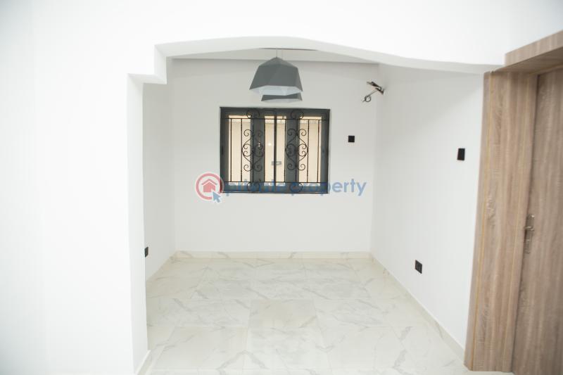4 bedroom Detached Duplex For Sale Kazeem Eletu Way Osapa London Lekki Lagos - 4