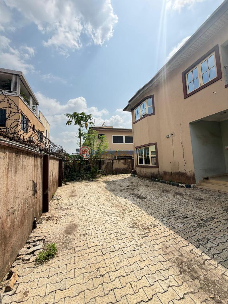 5 bedroom Detached Duplex For Sale Magodo GRA Phase 2 Kosofe/Ikosi Lagos - 11