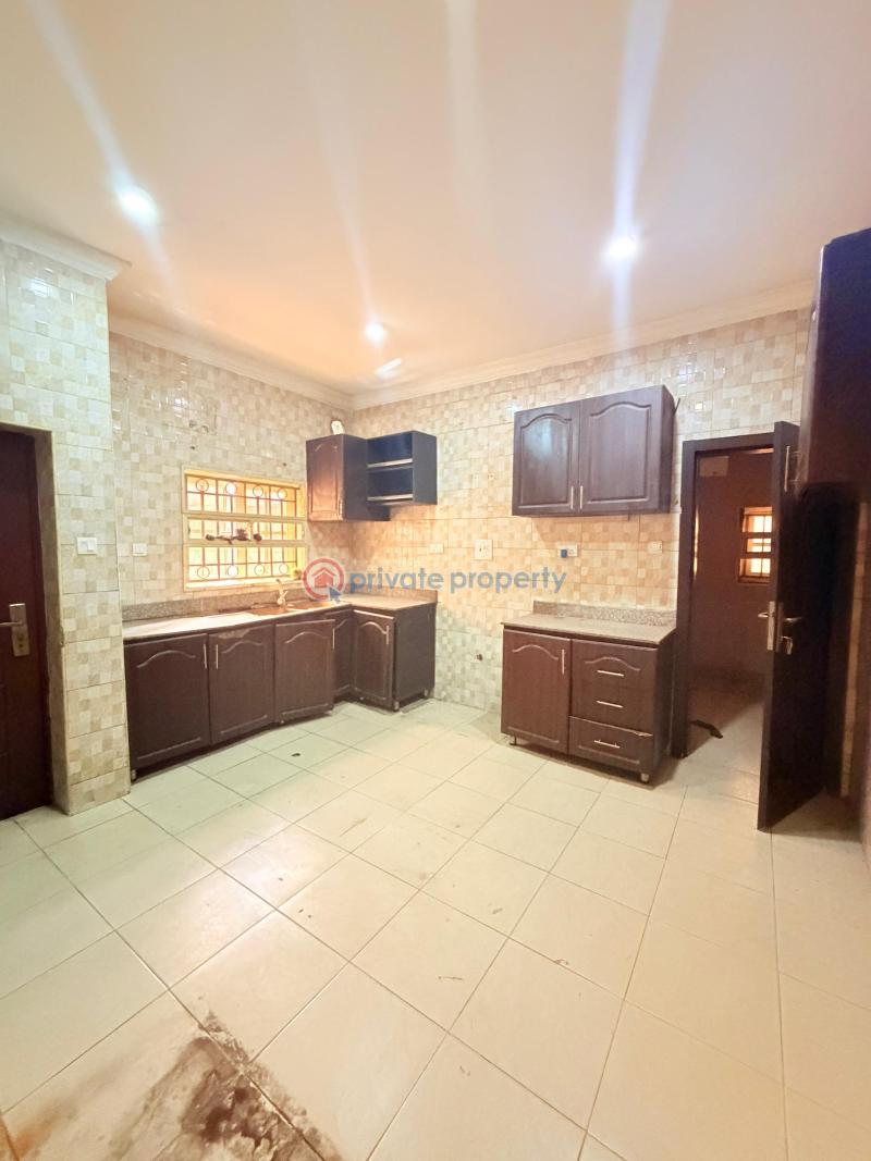 5 bedroom Detached Duplex For Sale Magodo GRA Phase 2 Kosofe/Ikosi Lagos - 9