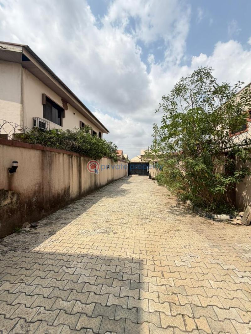 5 bedroom Detached Duplex For Sale Magodo GRA Phase 2 Kosofe/Ikosi Lagos - 1