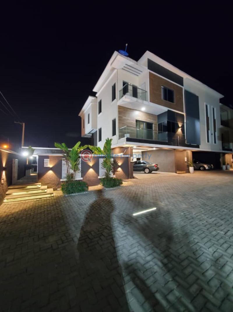 4 bedroom Terrace For Sale Off Admiralty Way Lekki Phase 1 Lagos - 5