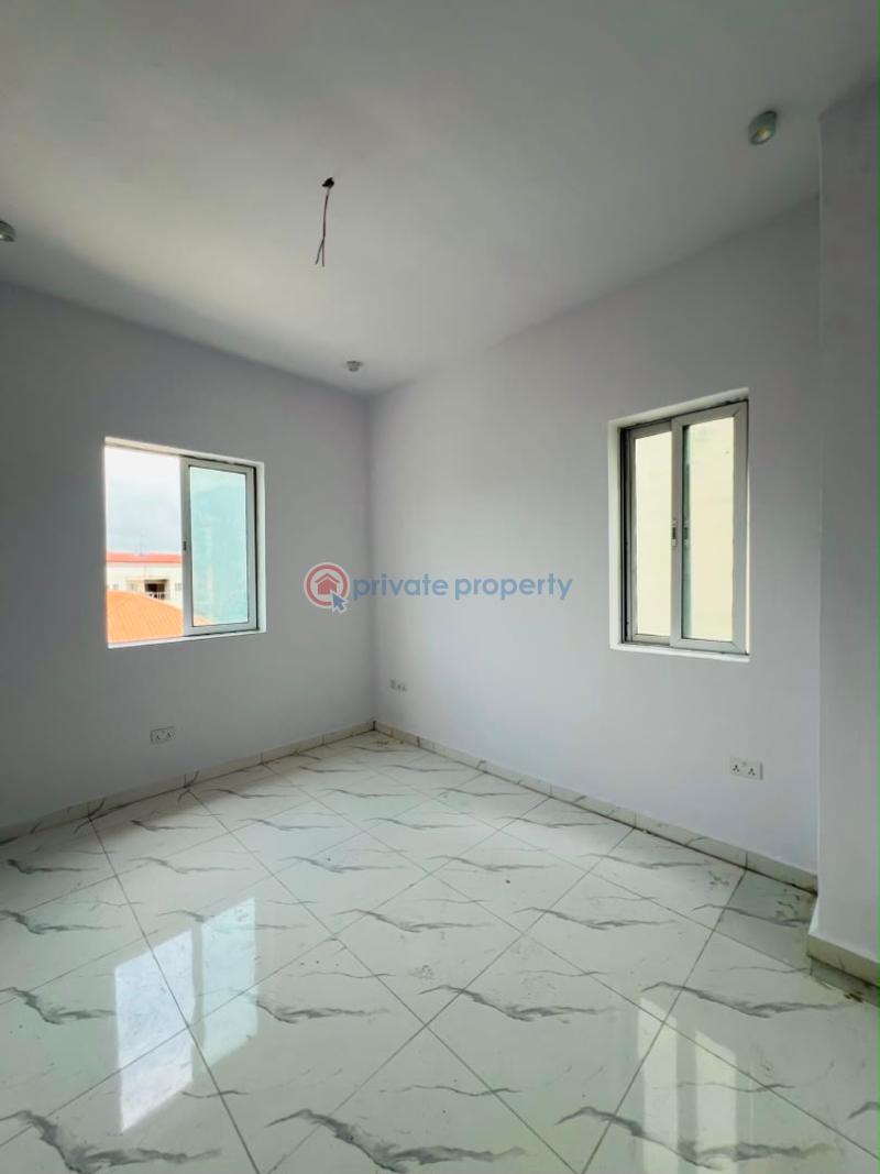 2 bedroom Block Of Flats For Sale Ilasan Lekki Lagos - 4