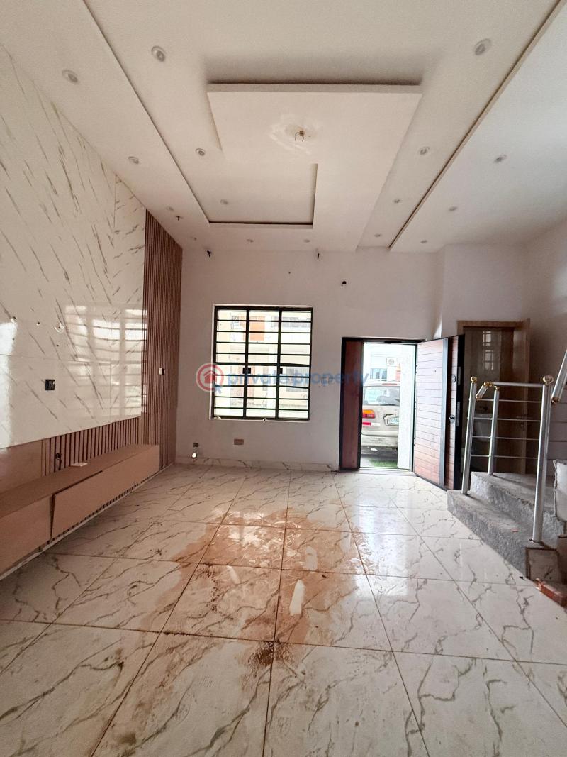 Distress sale 3 bedroom terrace duplex - 4 3 bedroom Terrace For Sale Ikota Lekki Lagos - 4