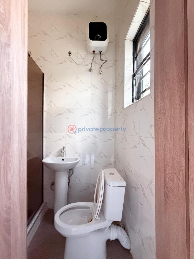 Distress sale 3 bedroom terrace duplex - 8 3 bedroom Terrace For Sale Ikota Lekki Lagos - 8