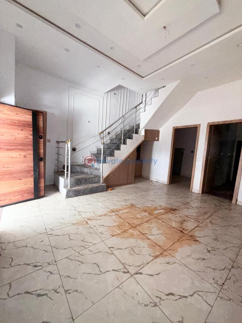 Distress sale 3 bedroom terrace duplex - 6 3 bedroom Terrace For Sale Ikota Lekki Lagos - 6