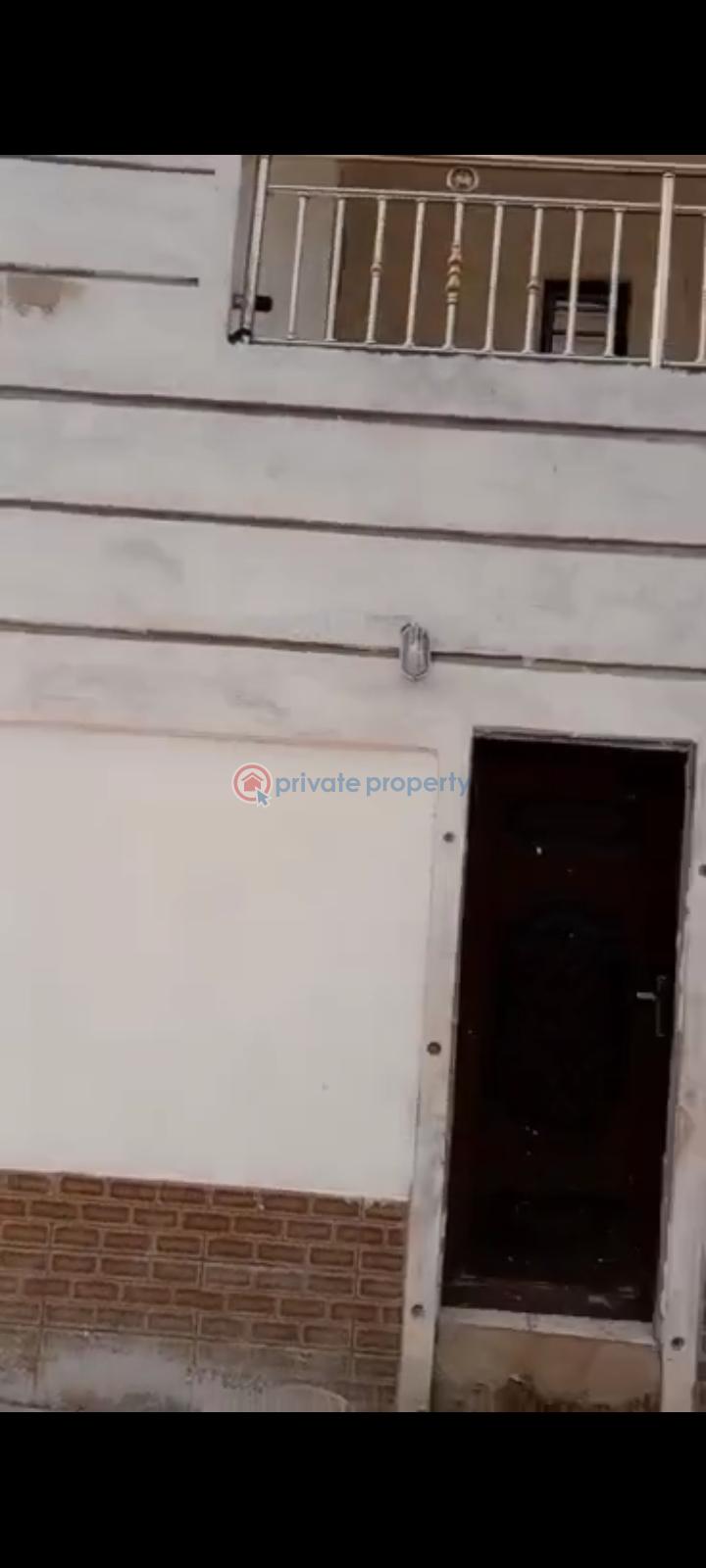 Distress sale. 4 bedroom duplex - 6 4 bedroom Duplex For Sale Transearodrome Layout Estate. Emene Enugu Enugu Suburb Enugu Area  - 6