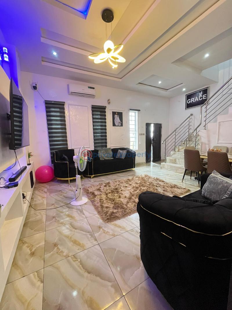 Distress sale 4 bedroom semi detached duplex in thomas estate ajah - 4 4 bedroom Semi detached Duplex For Sale Secure Estate In Thomas Thomas Estate Ajah Lagos - 4
