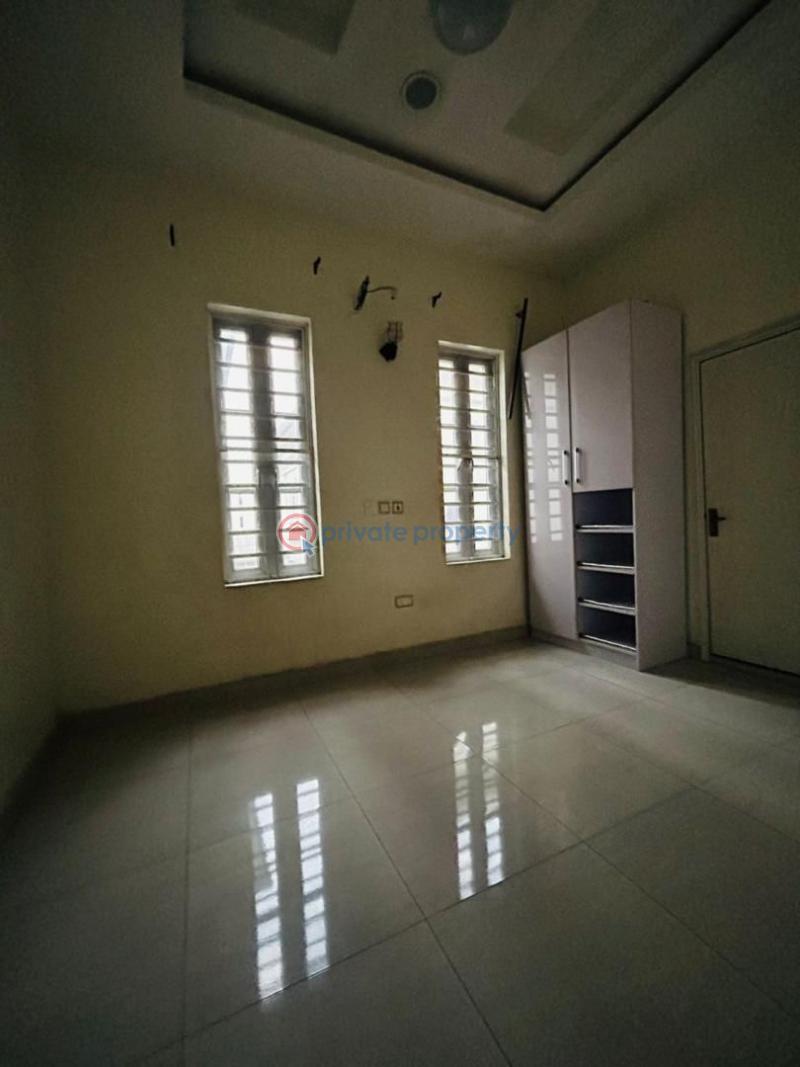 4 bedroom Semi detached Duplex For Sale Ologolo Lekki Lagos - 16