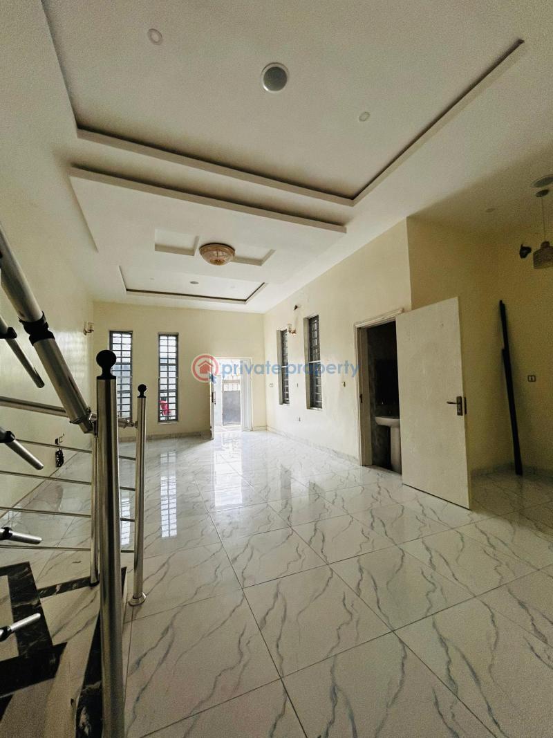 Distress sale, 4bedroom semi detached duplex in ologolo - 2 4 bedroom Semi detached Duplex For Sale Ologolo Lekki Lagos - 2