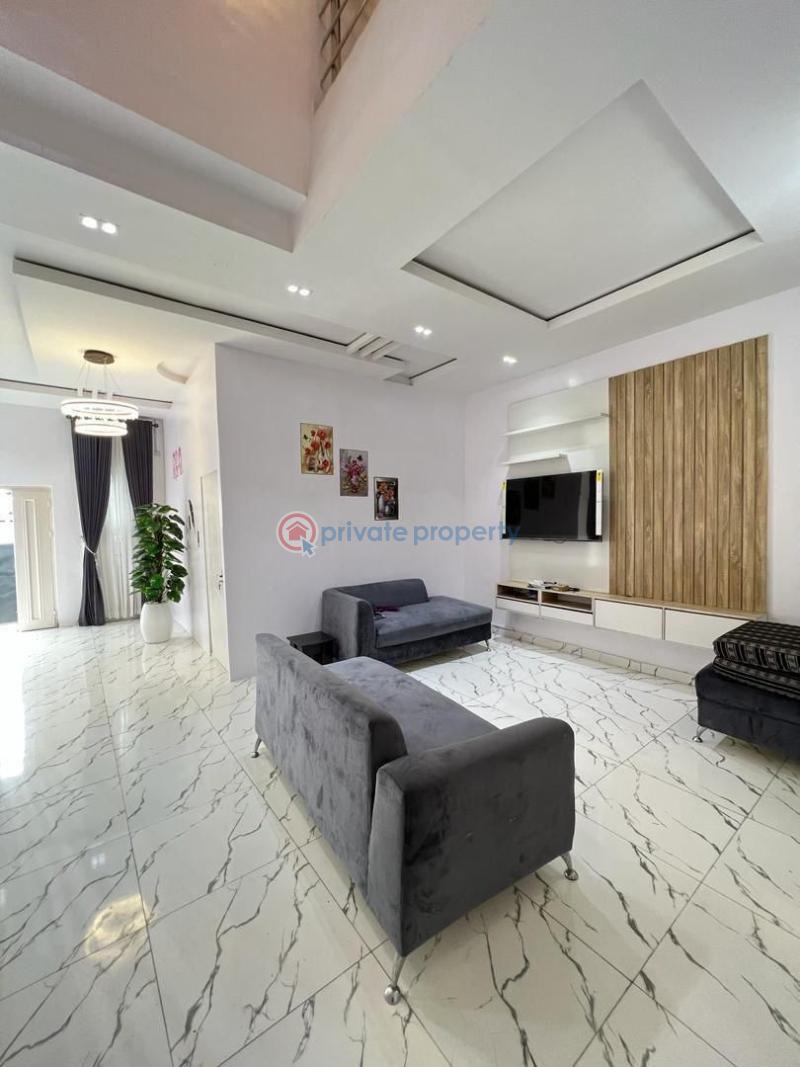 Distress sale 5 bedroom semi detached duplex in thomas estate ajah - 12 5 bedroom Semi detached Duplex For Sale Secure Estate In Thomas Estate Thomas Estate Ajah Lagos - 12