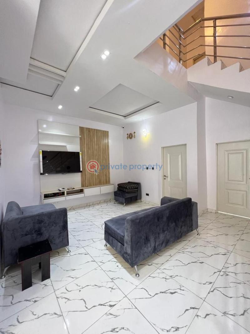 Distress sale 5 bedroom semi detached duplex in thomas estate ajah - 10 5 bedroom Semi detached Duplex For Sale Secure Estate In Thomas Estate Thomas Estate Ajah Lagos - 10