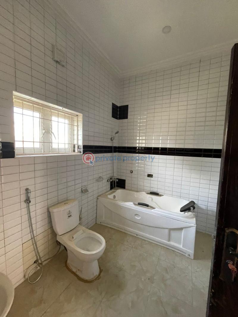 6 bedroom Detached Duplex For Sale Dakwo Abuja Phase 3  - 5