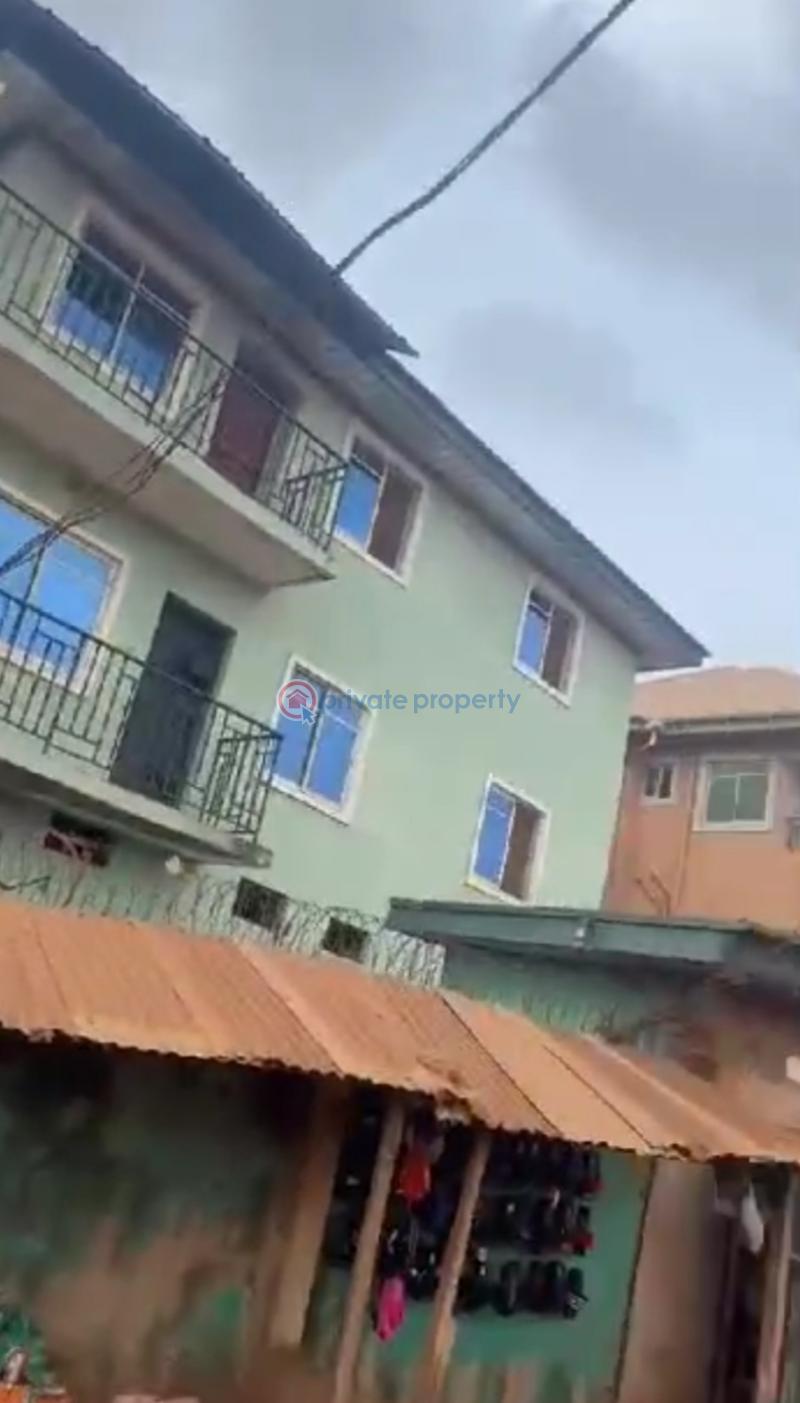 3 bedroom Townhouse For Sale Emenite By Emene Enugu Area  - 5