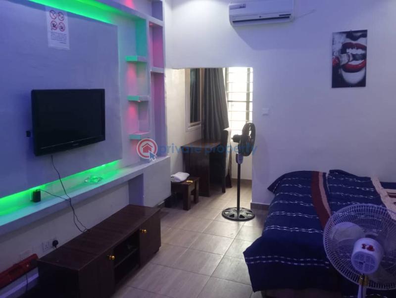 8 bedroom Hotel For Sale Estate Mowe Ogun area  - 12