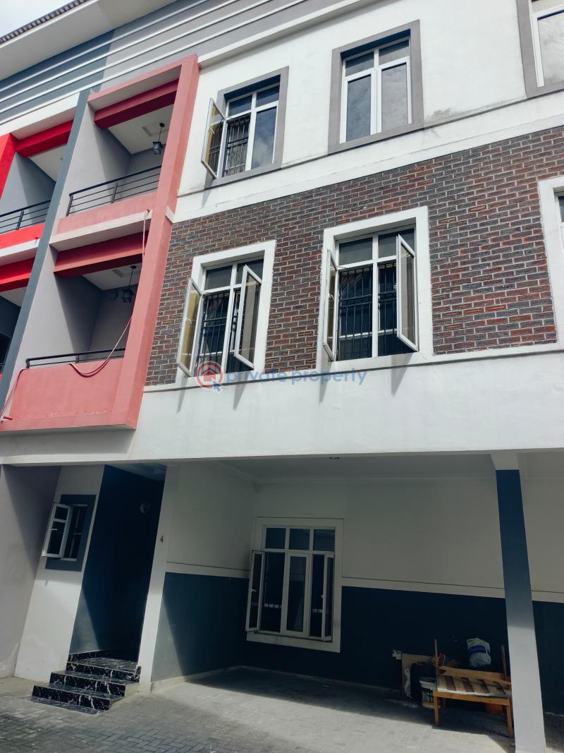 4 bedroom Terraced Duplex For Sale Parkview Estate Ikoyi Lagos - 1