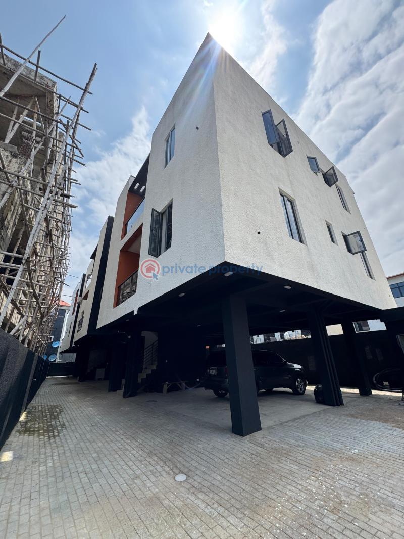 Distress sale lovely 2bedroom apartment - 1 2 bedroom House For Sale Ikate Elegushi Lekki Lagos - 1