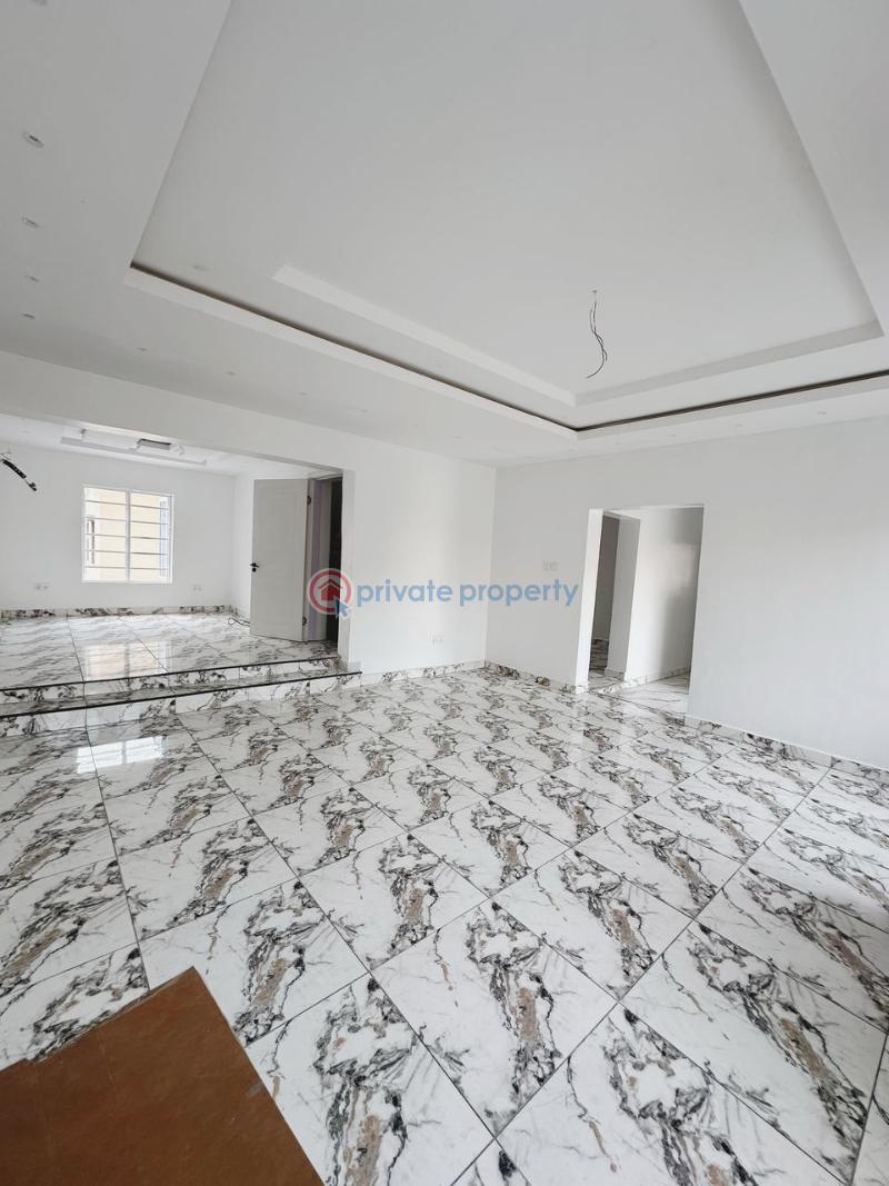 Distress sale, massive 5 bedroom duplex with 3 rooms bq - 1 5 bedroom Duplex For Sale Femi Okunnu Jakande Lekki Lagos - 1