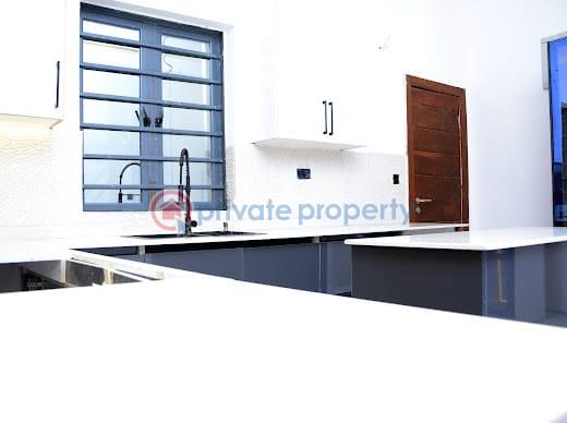 Distress sale, massive 5 bedroom semi detached with bq in ikate - 6 5 bedroom Semi detached Duplex For Sale Spar Road Lekki Phase 1 Lagos - 6