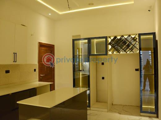 Distress sale, massive 5 bedroom semi detached with bq in ikate - 8 5 bedroom Semi detached Duplex For Sale Spar Road Lekki Phase 1 Lagos - 8