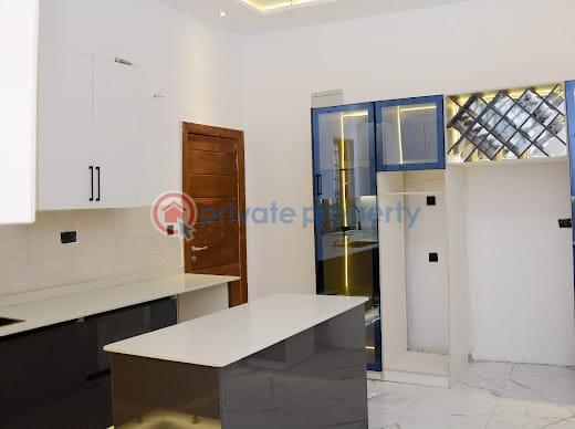 Distress sale, massive 5 bedroom semi detached with bq in ikate - 5 5 bedroom Semi detached Duplex For Sale Spar Road Lekki Phase 1 Lagos - 5