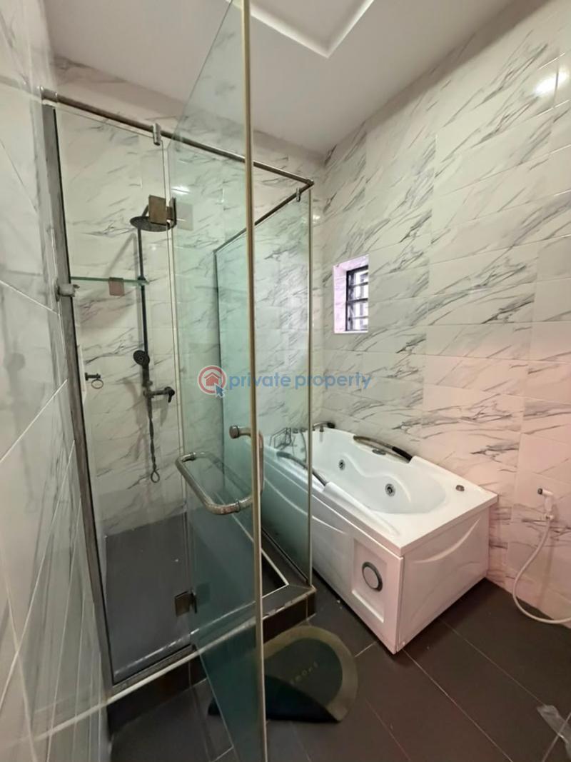 4 bedroom Detached Duplex For Sale Chevron Drive Lekki Lagos - 4
