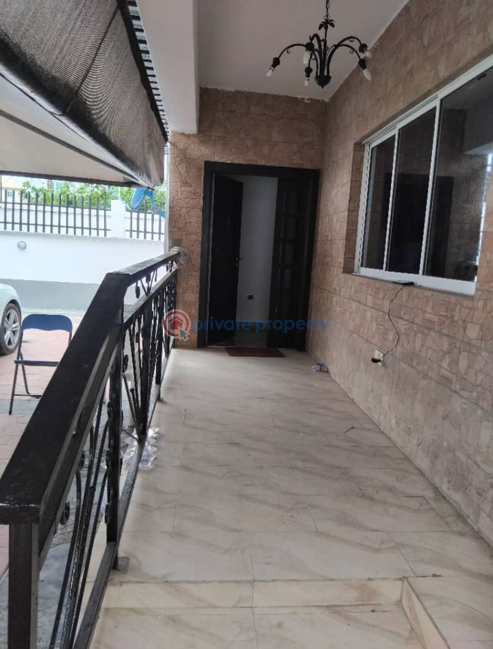 5 bedroom Bungalow For Sale Located Inside An Estate, Well Interlocked Road, Constant Light Sangotedo Ajah Lagos - 1