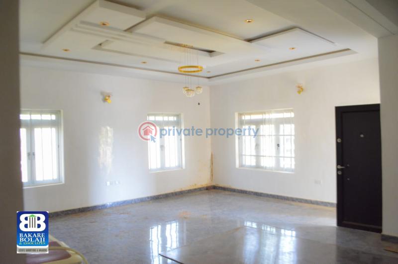 4 bedroom Detached Duplex For Sale Lugbe Abuja Phase 4  - 3