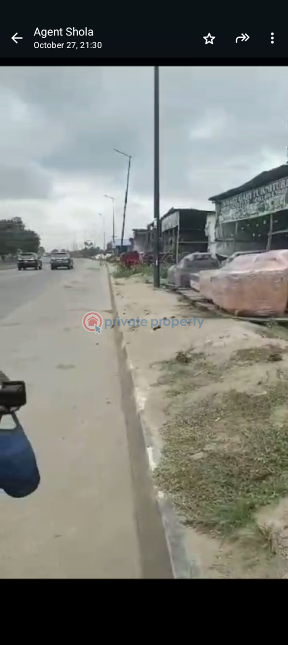 Distress sales of 2 plots together on ikorodu road - 2 Land For Sale Ikorodu Lagos - 2